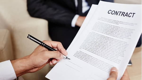 contract clauses you should never freelance without